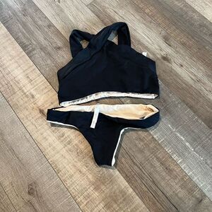 Koa swim top size s bottom size xs
